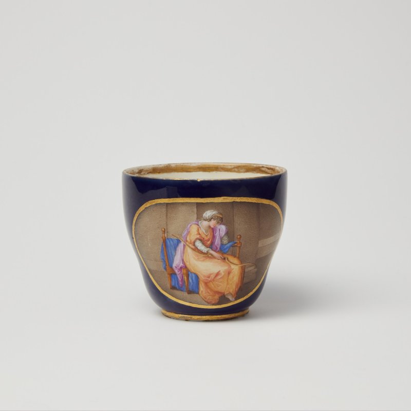 Чашка Meissen клеймо периода Marcolini