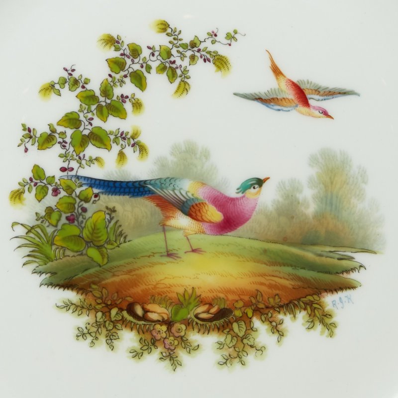 Английская фарфоровая тарелка с птицами