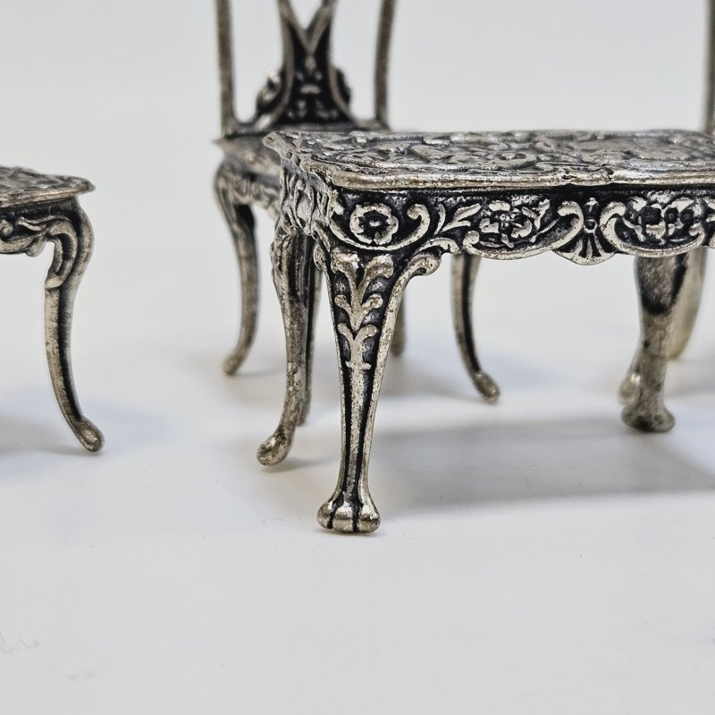 Миниатюра набор стол и 4 стула серебро 835 проба Швеция 86,9г 20 век