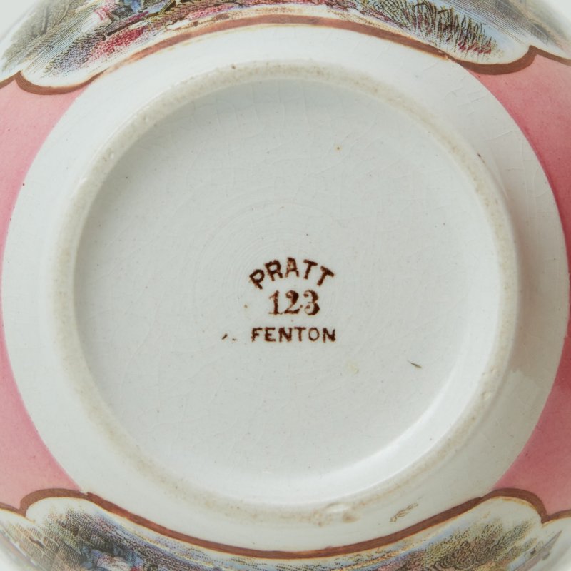 Чашка с блюдцем Pratt & Co литография