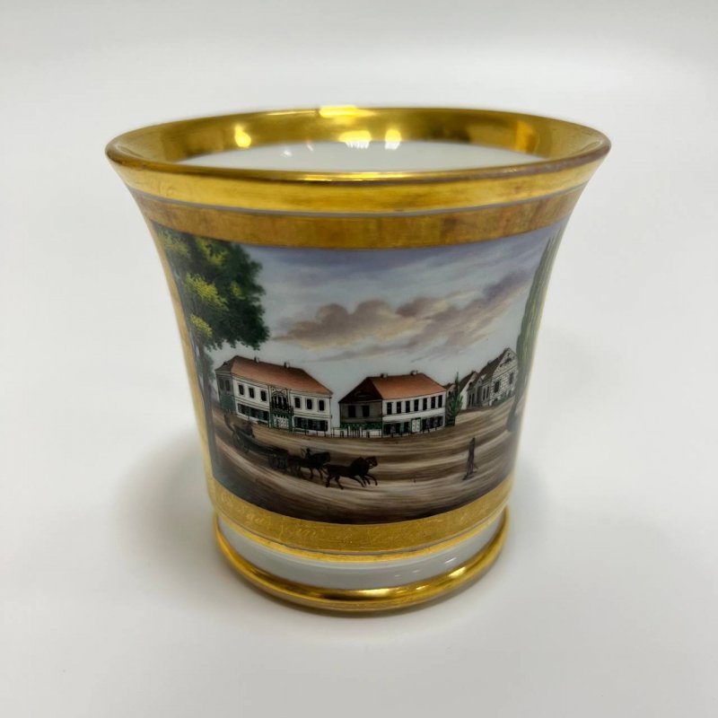 Антикварная чашка с городским пейзажем КПМ 