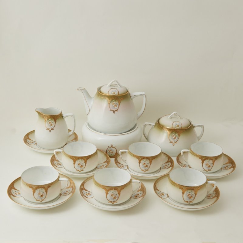 Чайный сервиз Гарднер на 6 персон с белыми цветами
