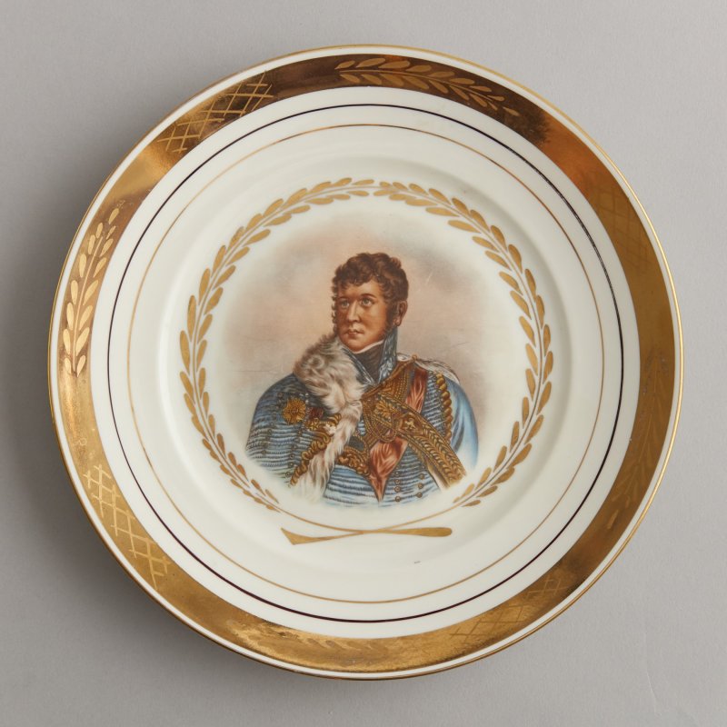 Тарелка с портретом генерала Жана Андоша Жюно 