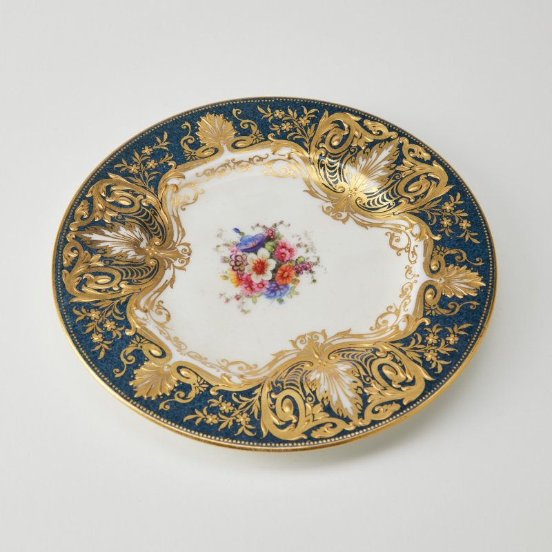 Антикварная декоративная тарелка Ernest Barkel