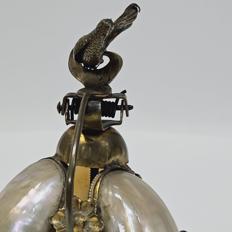 Звонок Европа 1900гг, латунь перламутр основание - белый мрамор навершие- ручка в виде птицы