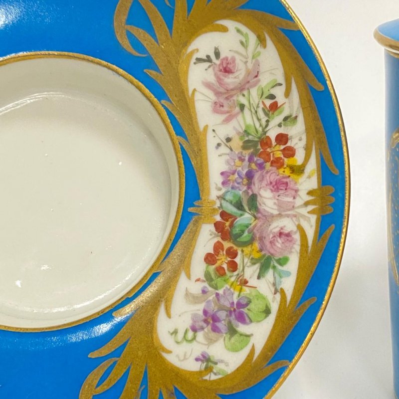 Чашка с углубленным блюдцем enfoncer и крышкой Бирюзовое крытье, ручная роспись Стиль Sevres