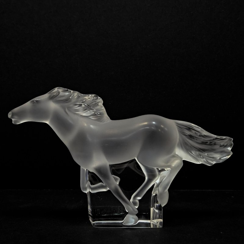 Скульптура Конь прозрачный Lalique