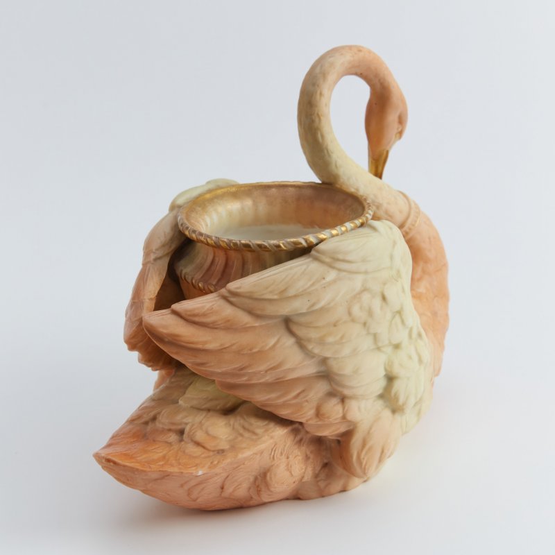 Старинная ваза ручной работы Лебедь 