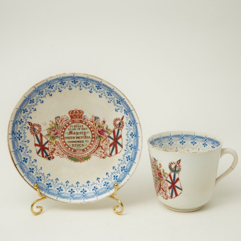 Чайная пара редкая Юбилей королевы Виктории 1887