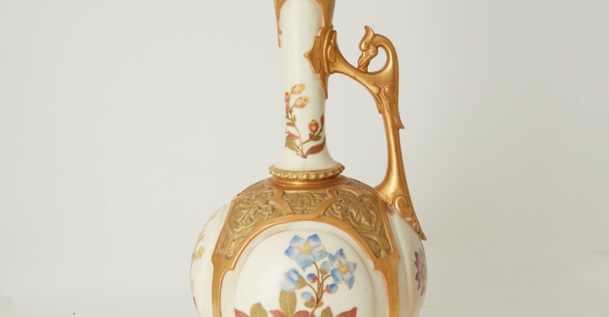 39 900. Королевский фарфор Royal Worcester.. Royal Worcester Королевский юбилей. Графин Royal WELLFORT. Тарелка Royal Worcester England 1912 г. китайский рисунок.