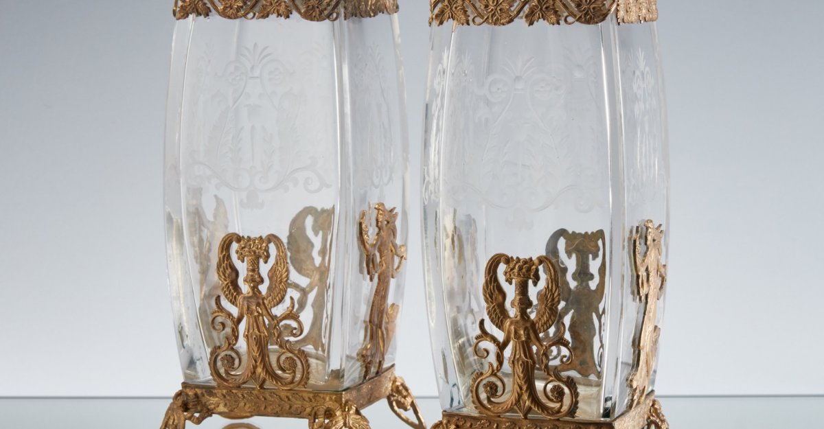 Антикварная ваза геридон баккара. Баккара декор. Декор из латуни. Среднеазиатские старинные вазы. Интернет магазин баккара