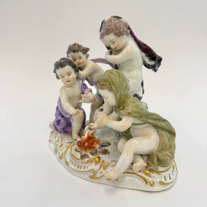 Скульптурная группа Аллегории Зимы