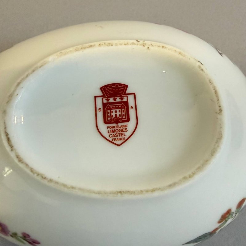 Шкатулка в форме яйца