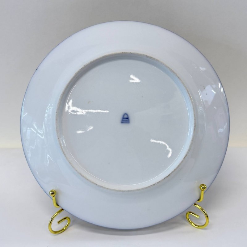 Коллекционная декоративная тарелка с живописным портретом Елизаветы Австрийской