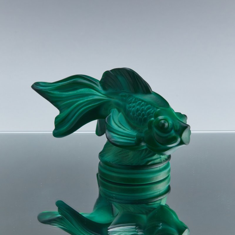 Коллекционная статуэтка рыбки Gold Fish малахитового оттенка