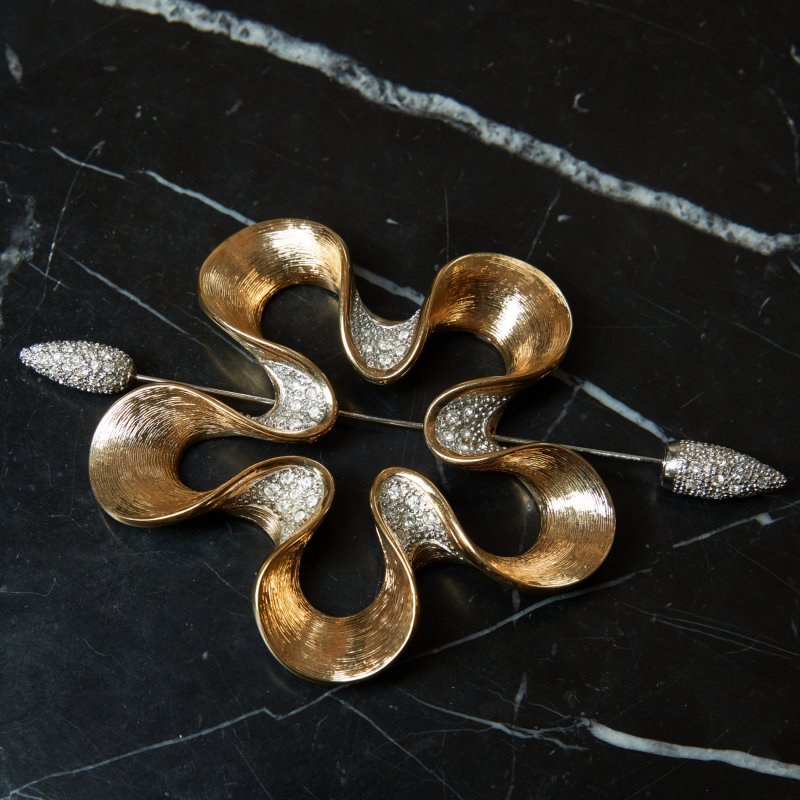 Брошь с булавкой заколка Как цветок Piette Lauj