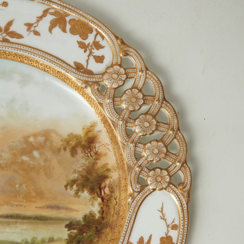 Тарелка с пейзажем Coalport 1875-1881 LOCH LOMOND