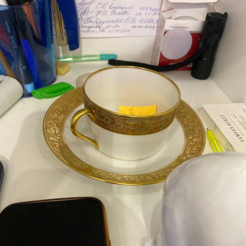 Чашка с блюдцем Франция  начало 20 века