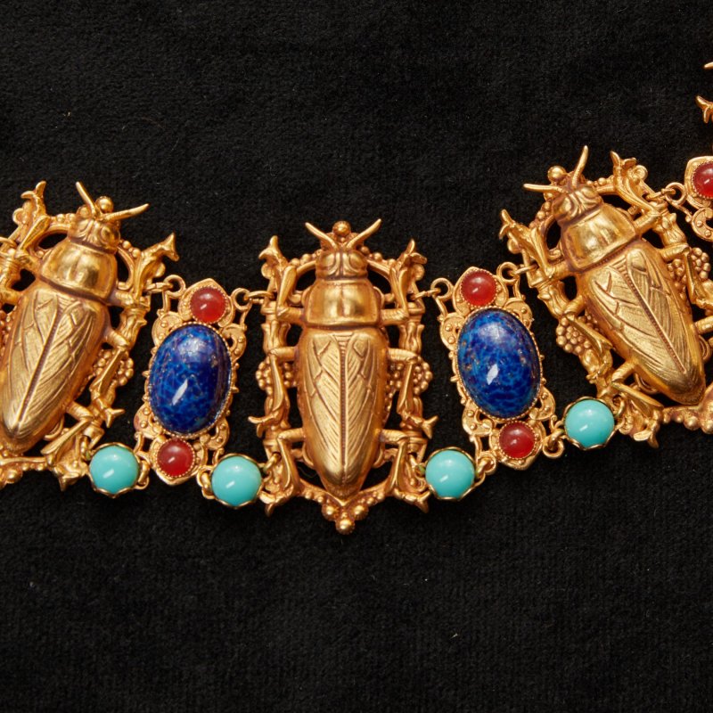 Ожерелье Скарабеи синие камни Askew London