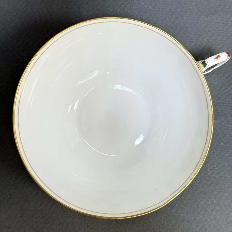 Редкая чашка с ручкой в форме медведя и блюдцем