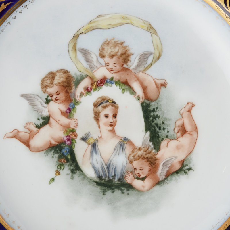 Блюдо, роспись античная сцена Ангелочки