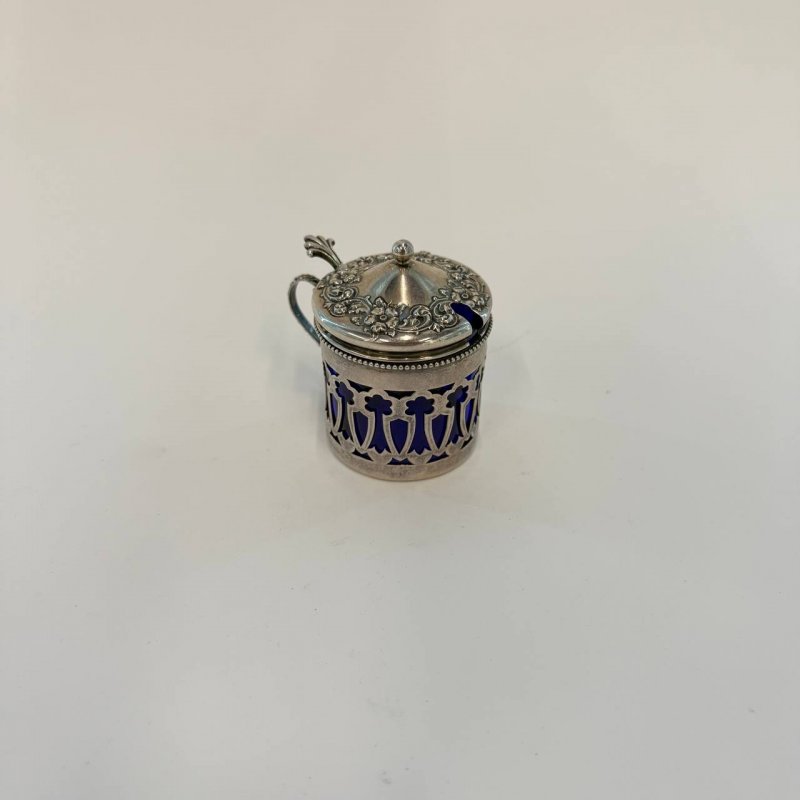 Серебряная горчичница