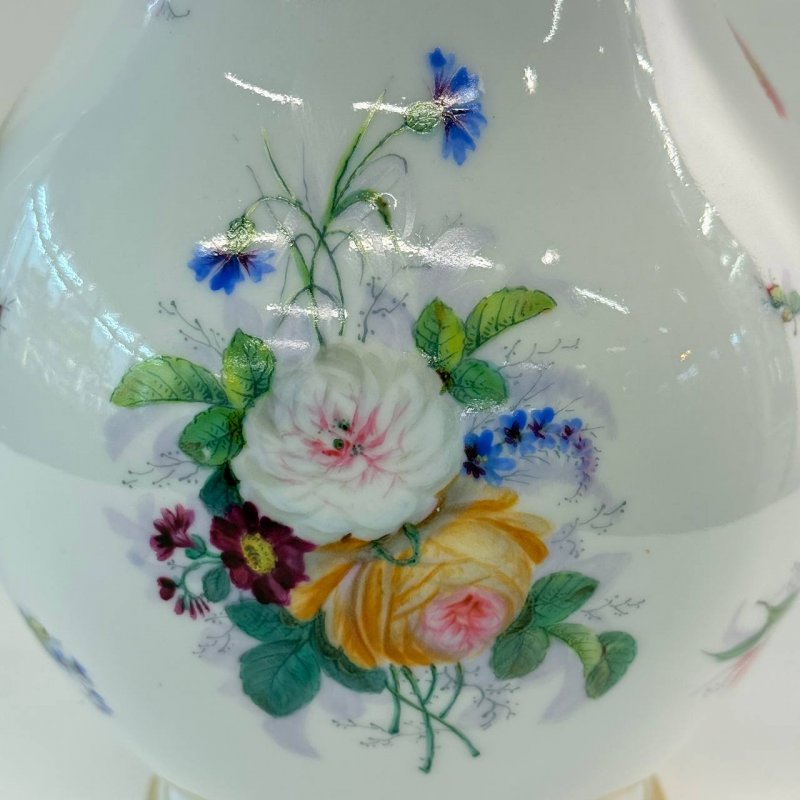 Большой старинный кувшин для воды (к)