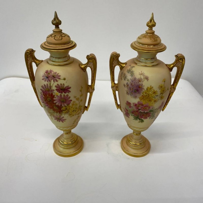 Парные вазы Royal Worcester