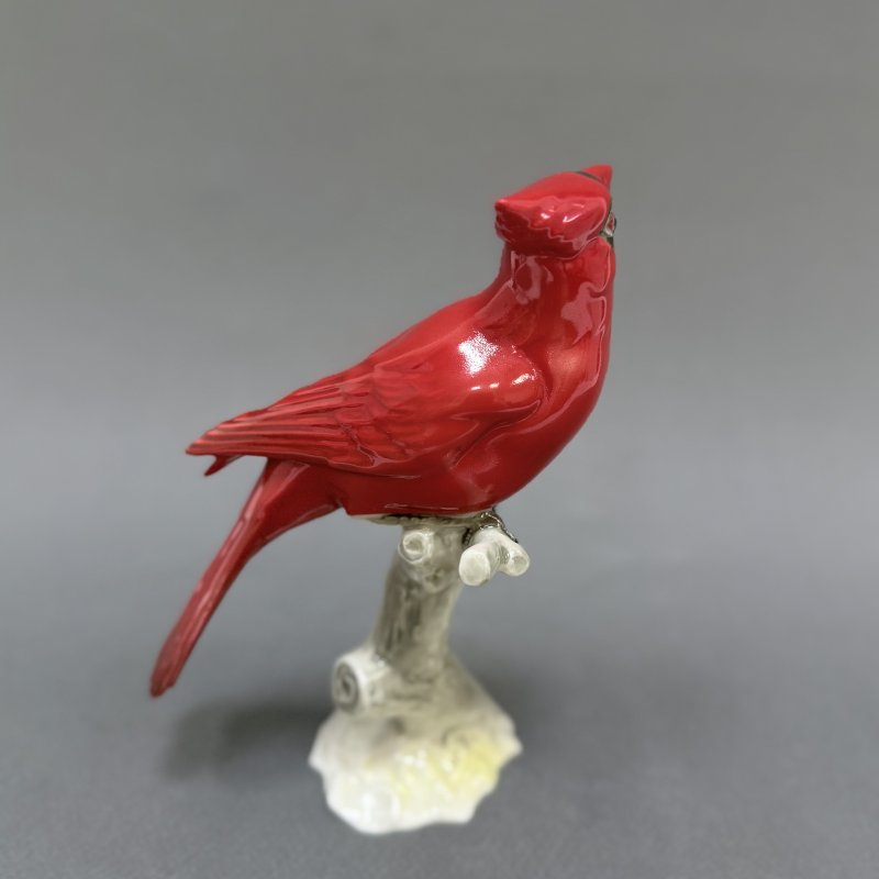 Коллекционная статуэтка птицы Красный Кардинал Фабрика Hutschenreuter 1967 год.