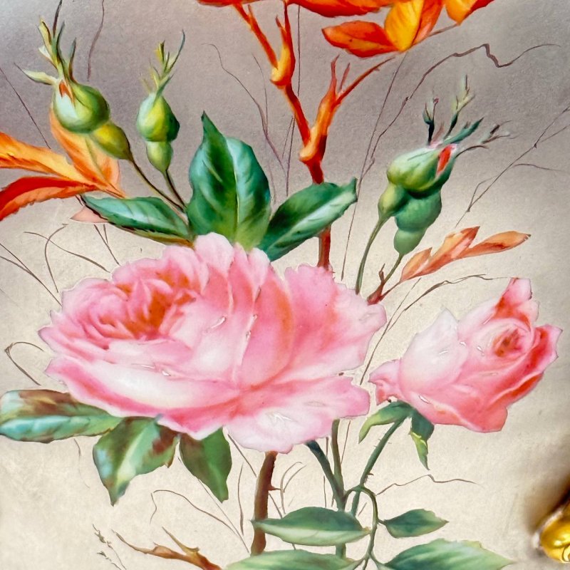 Очень редкая старинная ваза в стиле неоклассицизма 