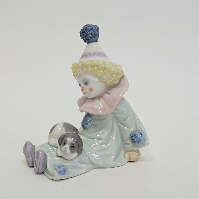 Статуэтка Пьеро со щенком