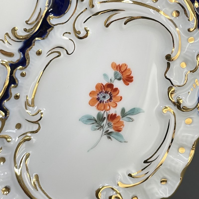 Блюдо с кобальтовым крытьем Meissen