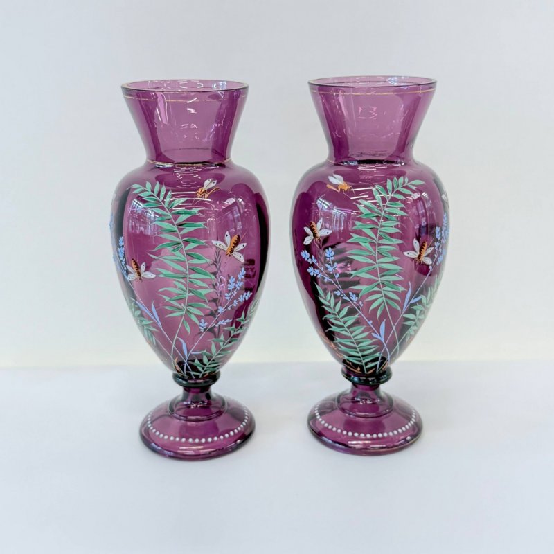 Пара ваз из художественного аметистового стекла Moser
