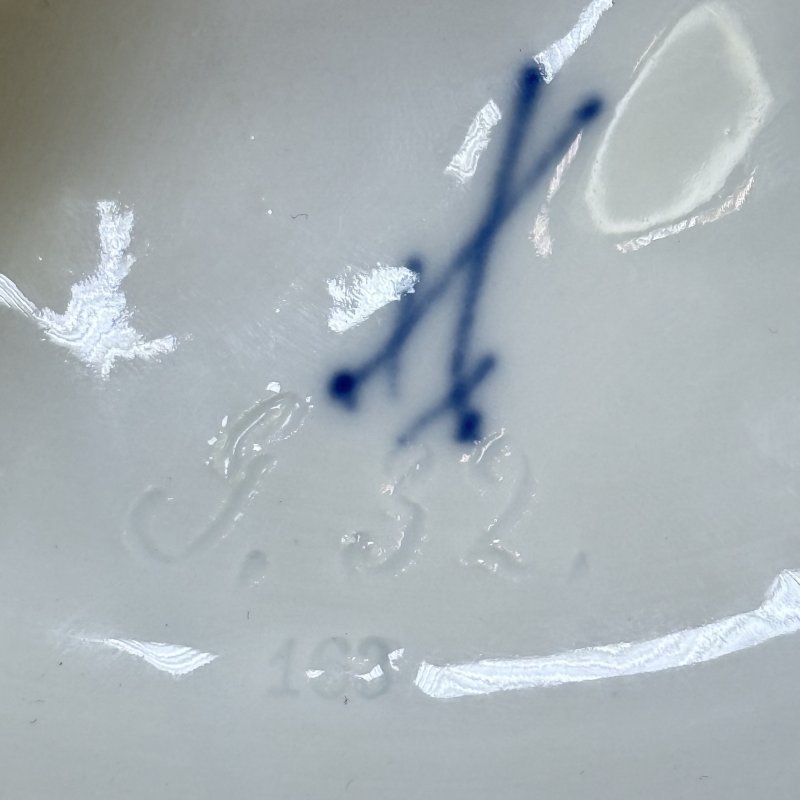 Скульптурная группа Качели Мишеля Виктора Асье Meissen Германия 1860-1870 гг