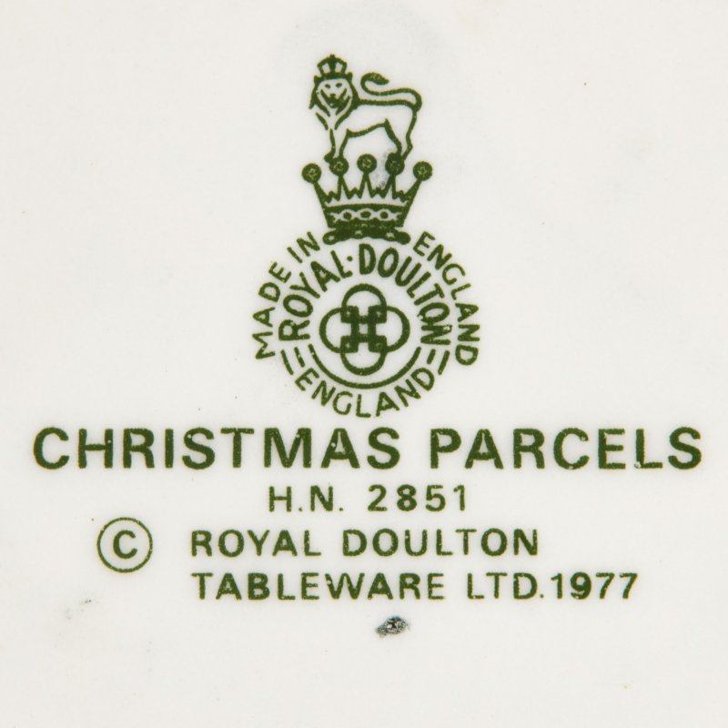 Статуэтка Royal Doulton Christmas parcels