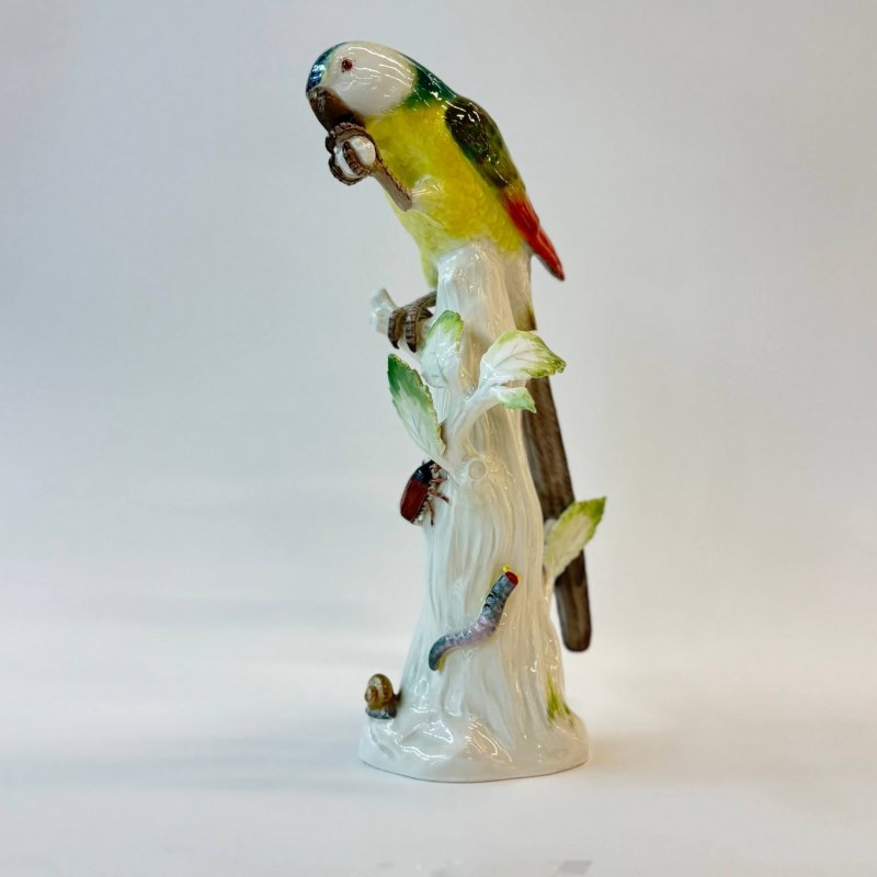  Скульптура «Попугай» (к)