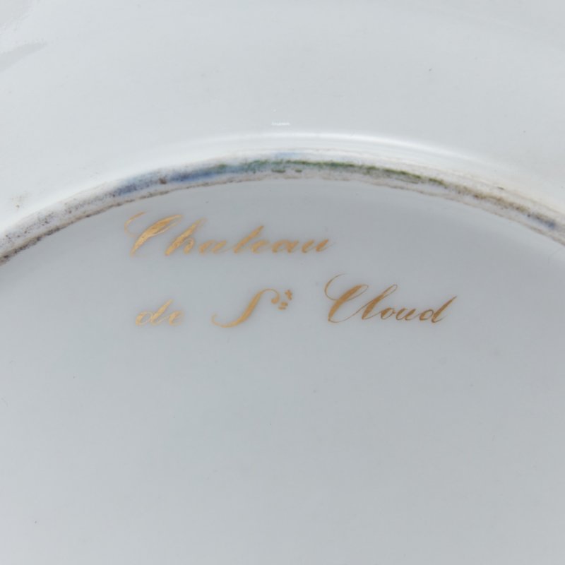 Старинная коллекционная тарелка Замок Сен-Клу