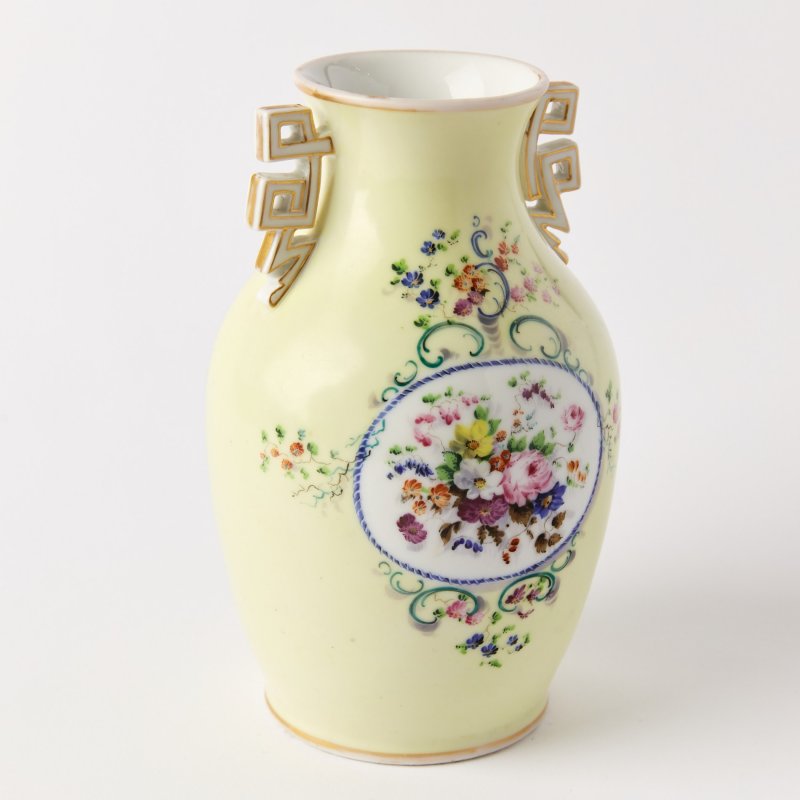 Редкая старинная ваза с ручной росписью