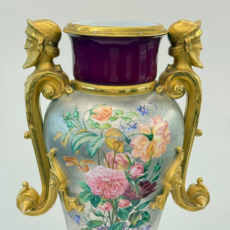 Очень редкая старинная ваза в стиле неоклассицизма 