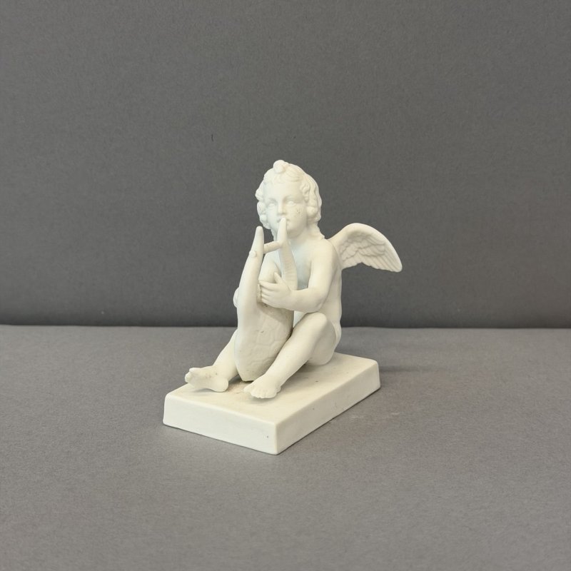 Купидон играющий на лире