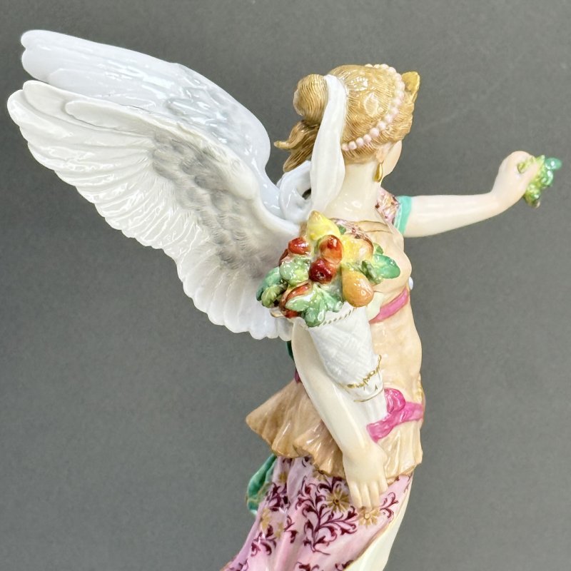 Статуэтка Фортуна на пьедестале Германия 1880-1890 гг