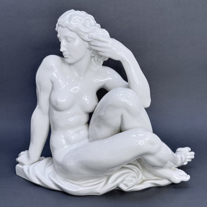 Статуэтка Купальщица - скульптор Роберт Ульман (1903-1966 г.) дизайн 1940 г. (к)