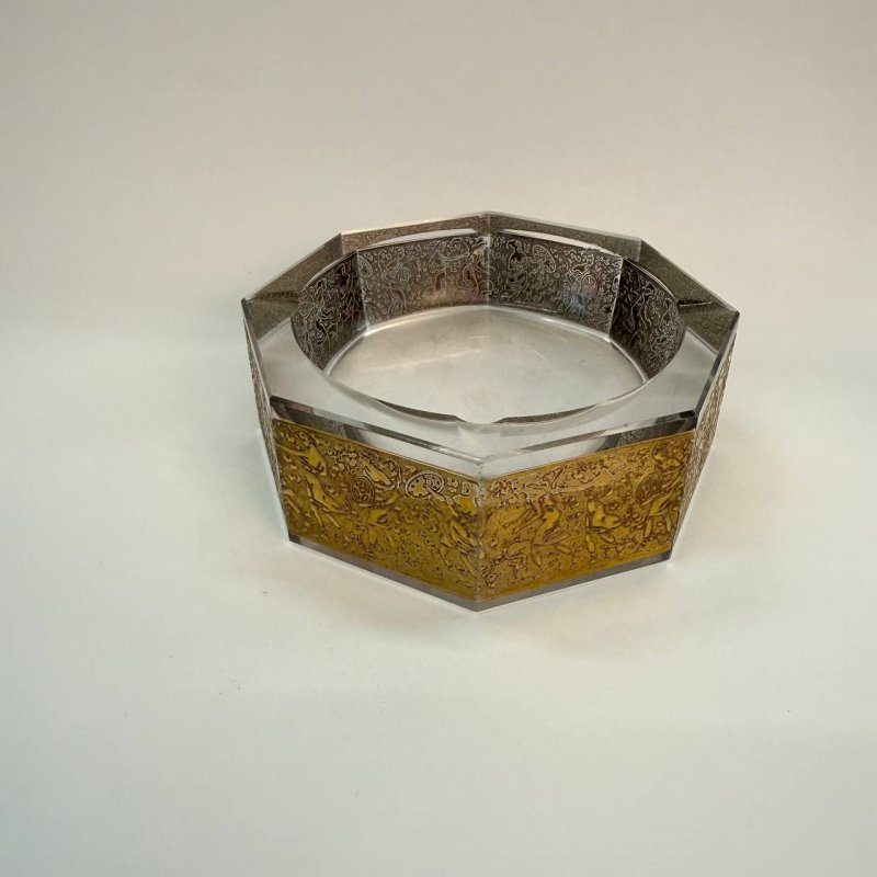 Пепельница из позолоченного хрусталя Moser 'Fipop' 1930-х годов.