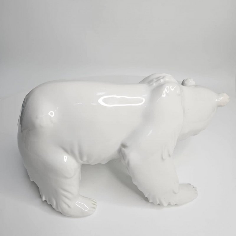 Медведь белый KPM