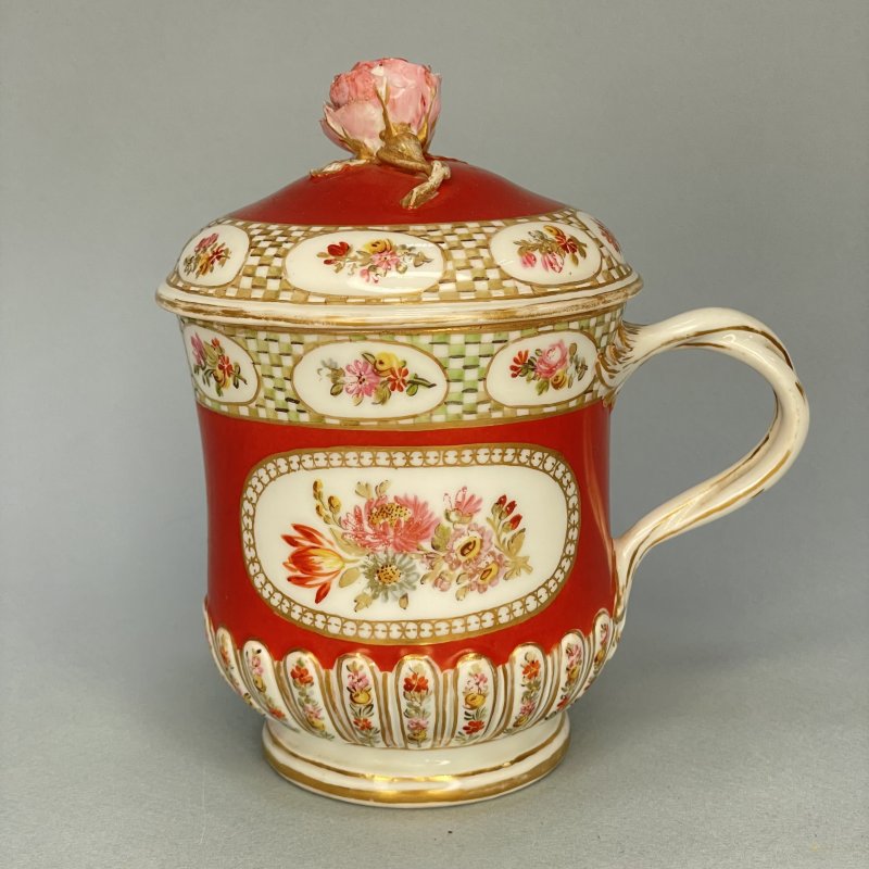 Чашка с крышкой Meissen период Марколини 1774 г