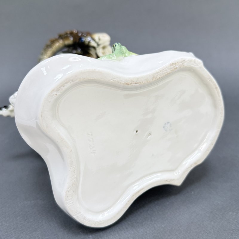 Фигурка Козерог напуганный ящерицей Германия Волькштадт Карл Энс