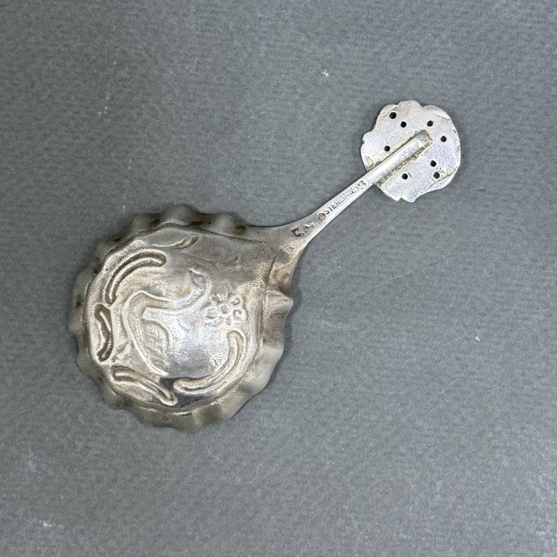 Старинная ложка для чая Лебедь.