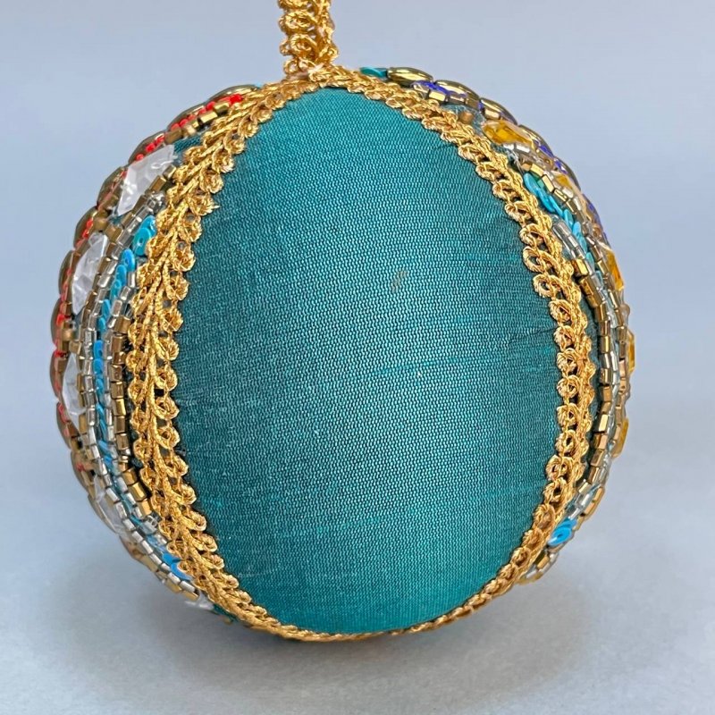 Елочная игрушка Шар с этническим орнаментом маленький