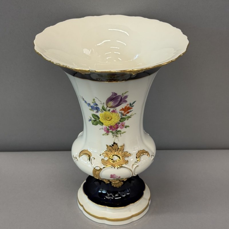 Ваза Meissen В форма