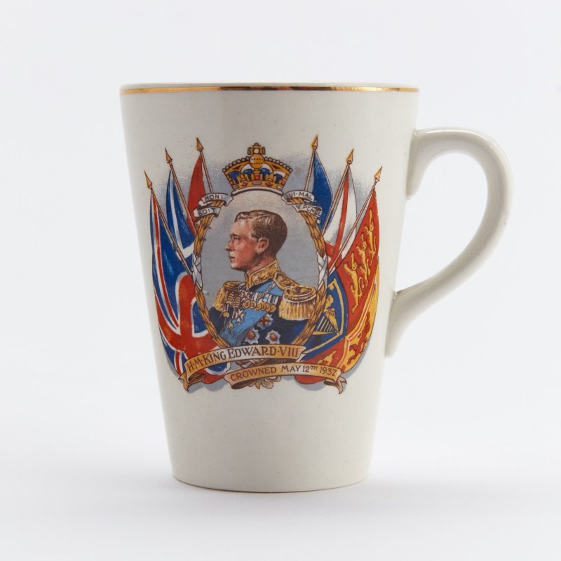 Коллекционная коронационная кружка Эдварда VIII